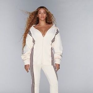 IVY PARK SNAP TRACK JACKET- BRAND NEW